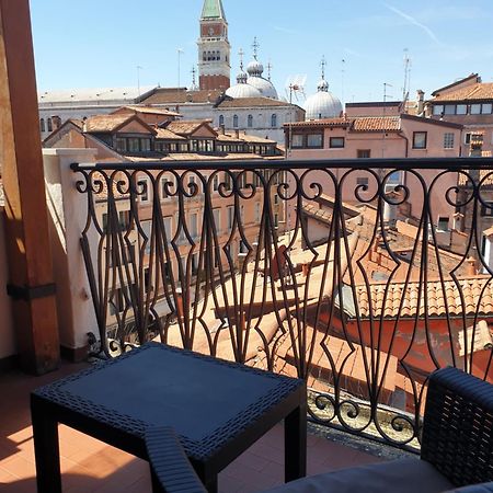 Residenza Tiziana Veneziaアパートメント エクステリア 写真